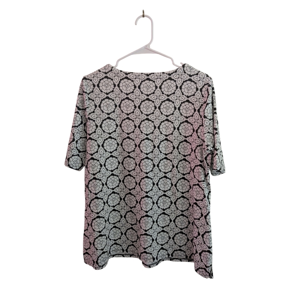 Croft&Barrow Women's Floral Patterned Top, Size M - Picture 3 of 4